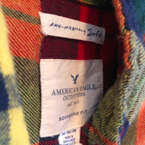 Women’s plaid button down sweater - Picture 3 of 4